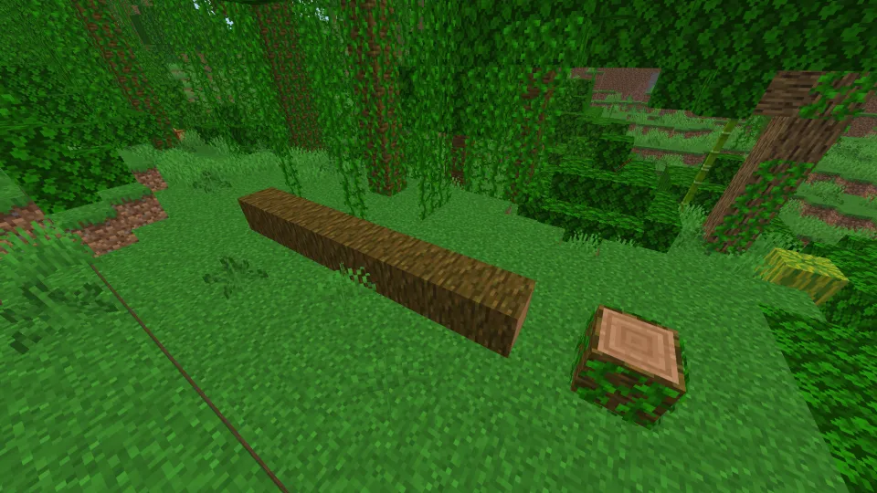 ジャングルの倒木